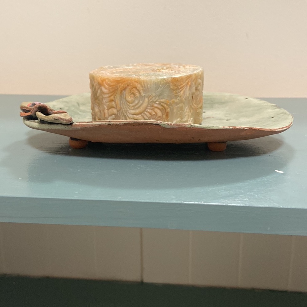 Pottery handmade soap dish. Whimsical and cute. Sift teal green. EUC. - Picture 6 of 6